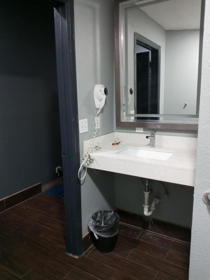 Travel Inn Winter Haven Zewnętrze zdjęcie